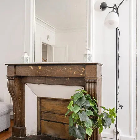 Big 2br Arc De Triomphe 4-6p Apartment *